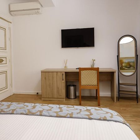 Vila Ferdinand Modern Rooms In Tirana'S Center Værelse billede