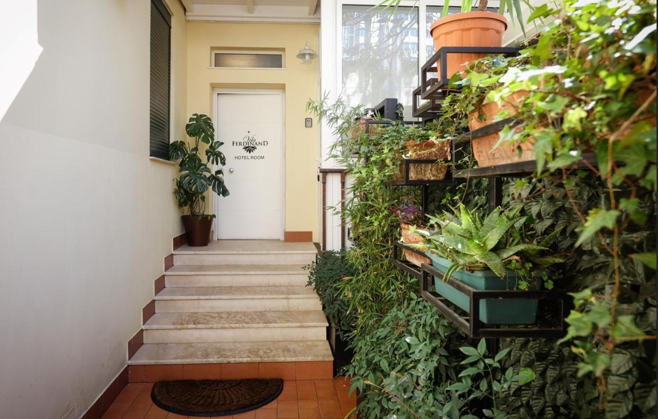 Vila Ferdinand Modern Rooms In Tirana'S Center Eksteriør billede