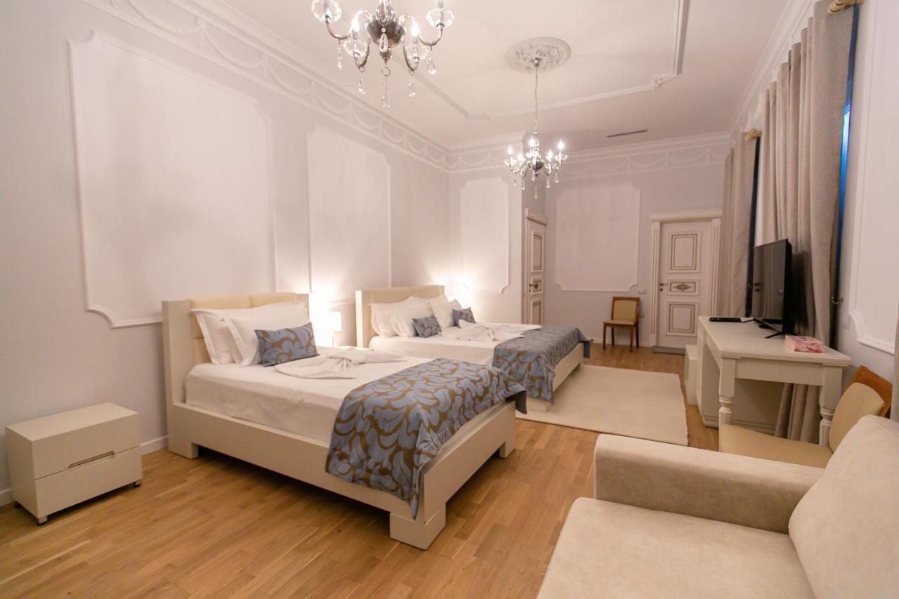 Vila Ferdinand Modern Rooms In Tirana'S Center Værelse billede